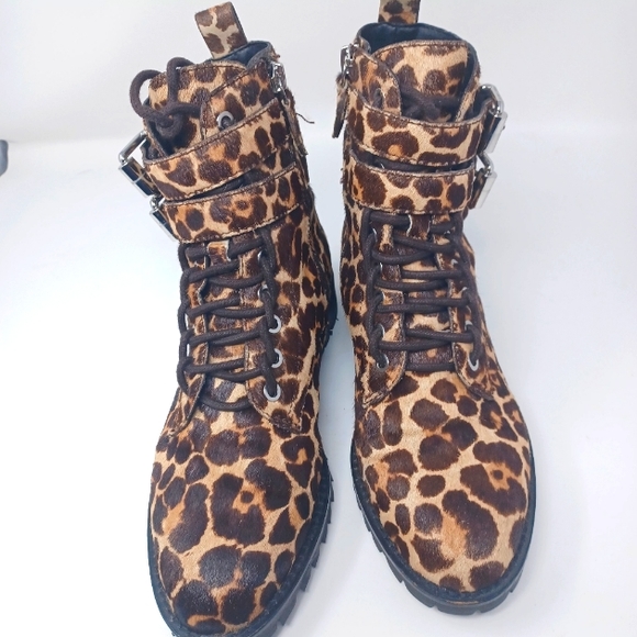 Rebecca Minkoff size 7.5 Cow Fur Boots - Picture 4 of 7